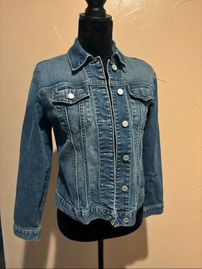 GAP Medium Blue Denim Jean Jacket with Button Front